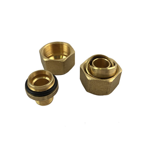 Legend M800-144 5/8 in Manifold Connector